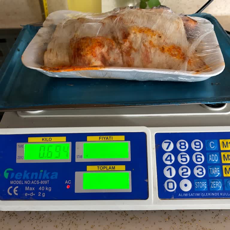 1 Kg Tavuk Siparişinde 694 Gram Gelen Ürün Ve İade Talebi