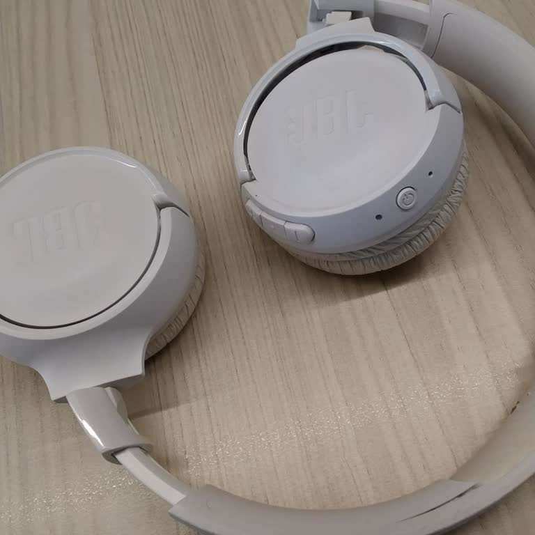 JBL 520BT Kulaklıkta Güç Sorunu Garanti Kapsamında Değişim Talebi