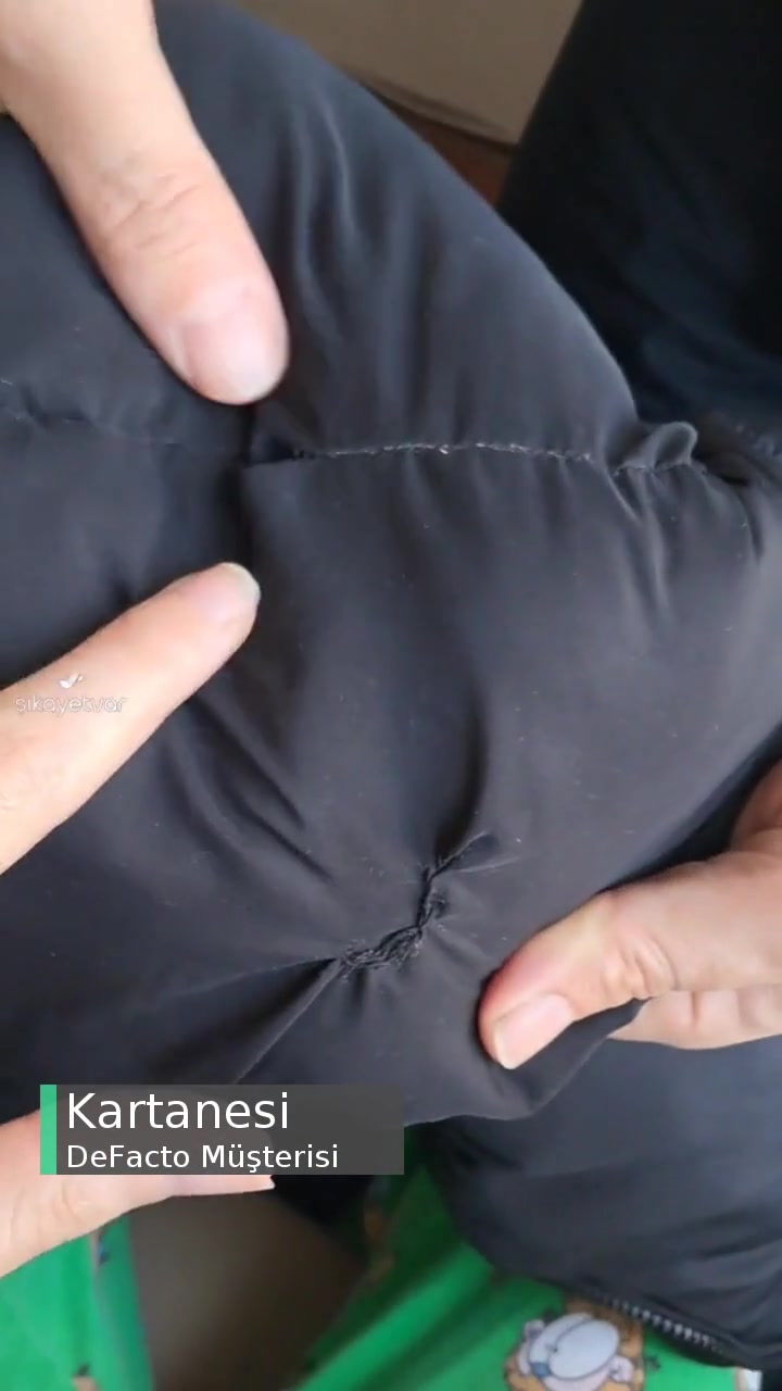 DeFacto Kız Montu Hasarı videonun kapak resmi