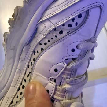 Skechers Ayakkabılarda Erken Yırtılma Ve Mağazadan Çözüm Reddi