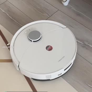 Media Markt Roborock Q8 Max Pro Çalışırken Tak Tak Diye Ses Geliyor