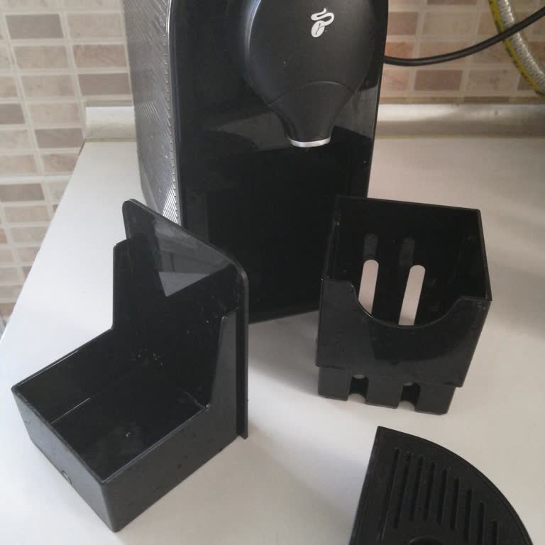 Kırmızı Işık Verip Çalışmayan Tchibo Puro+ Black Kahve Makinesi