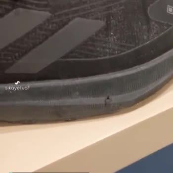 İstanbul İstinye AVM Adidas Pişmanlıktır