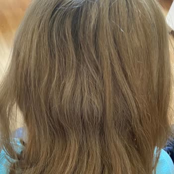 Gülden Hair Make Up Sarı Saç Rengi Beklentileri Karşılanmadı Ve Hijyen Sorunu
