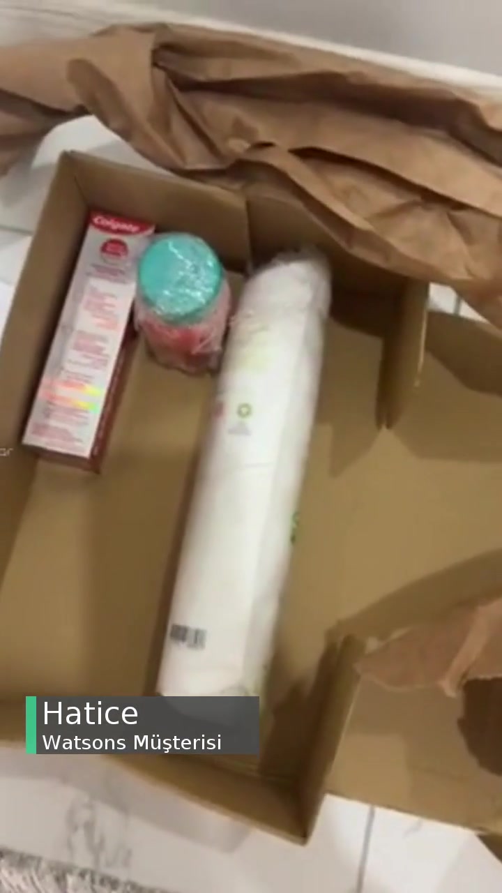 Watsons İnsanları Mağdur Eden Hediye İlanı videonun kapak resmi