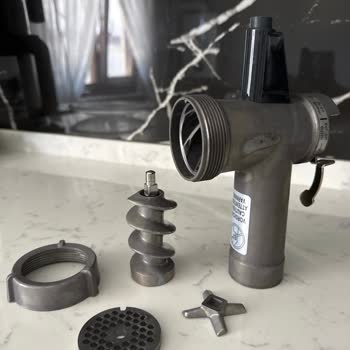 Bosch Hamur Yoğurma Makinesinin Kıyma Aparatı Bulaşık Makinesinde Çöktü