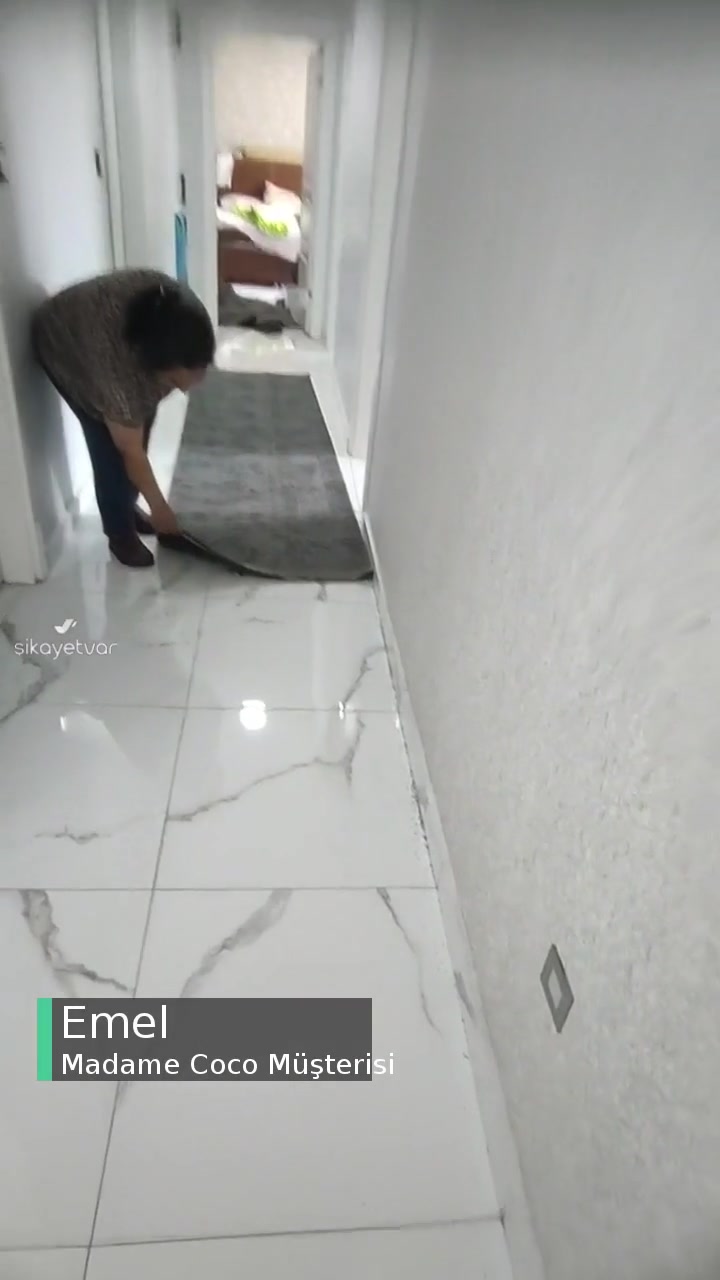Madame Coco Aldığımız Halıların Durumu videonun kapak resmi
