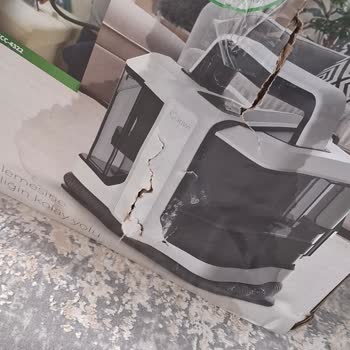 İki Aylık Halı Yıkama Makinesinin Servis Sonrası Hasarlı Dönüşü Ve İade Talebi