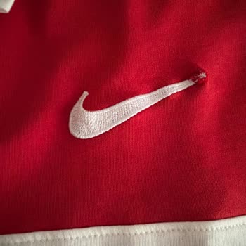Defolu Tişört Gönderimi Ve Satıcıdan Gelen Sessizlik