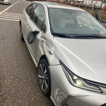 Toyota’nın Sağ Ayna Gecikmesi Nedeniyle 35 Gün Süren Araç Kullanılamazlığı
