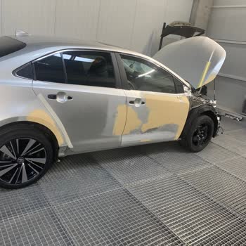 Toyota’nın Sağ Ayna Gecikmesi Nedeniyle 35 Gün Süren Araç Kullanılamazlığı