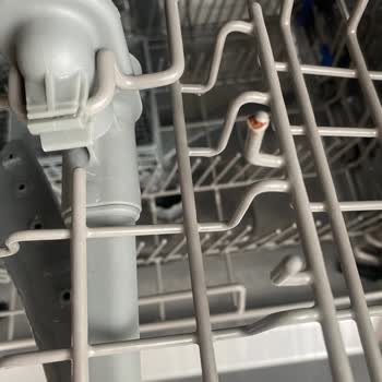 Franke Bulaşık Makinesi Sepetleri Tekrar Paslanıyor, Ücretsiz Değişim İstiyorum