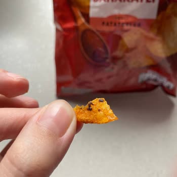 Lays Baharatlı Cipste Siyah Yabancı Parça Bulundu
