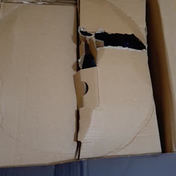 Granite Tencere Setinde İç Koli Hasarı Ve Kulplarda Hasar