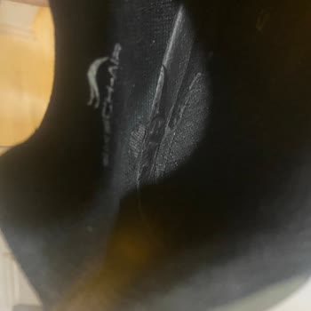 Kısa Sürede İç Sünger Delinen Ve Koku Yapan Skechers Ayakkabısının Garanti Reddi
