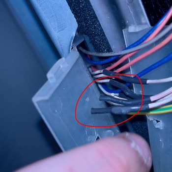 Bulaşık Makinesinin Kapak Kablolarının Kopması Tasarım Hatası