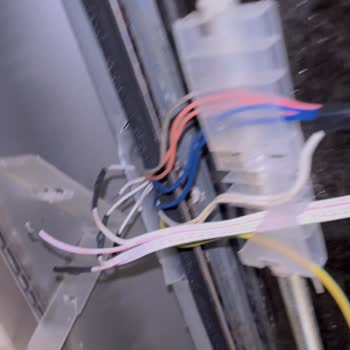 Bulaşık Makinesinin Kapak Kablolarının Kopması Tasarım Hatası