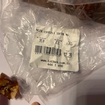 Cevizli Sucukta Saç Bulunması Hijyen Sorunu