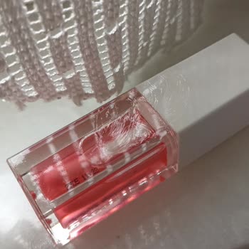 Sızdıran Lip Oil Gloss Ürünü İçin Değişim Ve İade Talebi