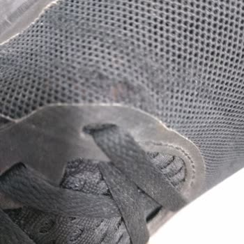 FLO İnternet Sitesinde Satın Alınan Adidas Ayakkabıda Yırtılma, İade Reddi