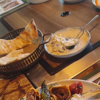 Hijyen İhmali Ve Umursamaz Servis Çınaraltı Alacaatlı’da