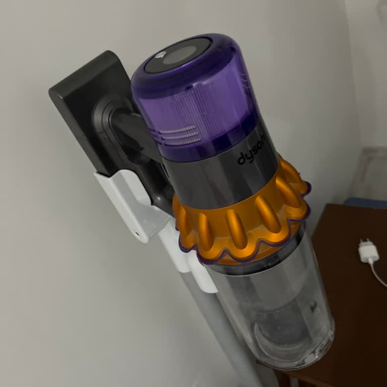 Dyson V15 Süpürge Şarj Olmuyor, Çalışmıyor Ve Değişim Talep Ediyorum