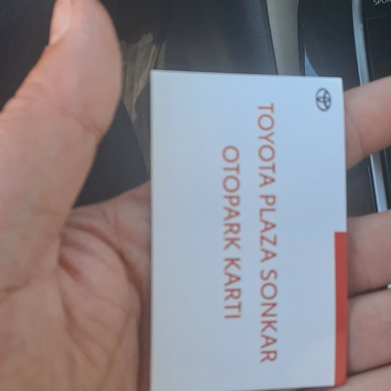 Toyota Corolla’da CarPlay Bağlantı Sorunu Ve Servis İhmali
