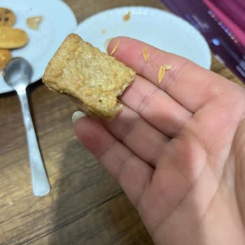 McVitie's Saklıköy Bisküvi İçinde Sert Parça Çocuğumun Damağını Yaraladı
