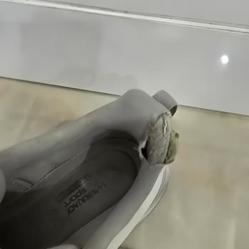 Çocuk Ayakkabısının Üç Ayda Aşırı Aşınması Ve Değişim Talebi