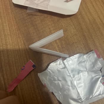 Ağda Bandı Yapışmadı Ve Mendiller Kuru Çıktı Ürün İade Ve Değişim Talebi