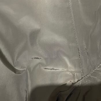 Chaqueta Kappa Mont Con Error De Costura Y Rechazo De Garantía