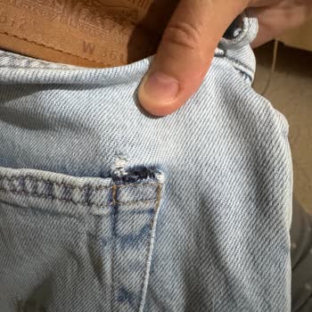 Levi’s Jean Pantolonunda Cep Bağlantısı Yırtıldı Ve Açıklamasız Ret Alındı