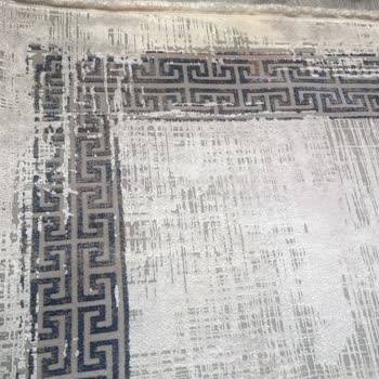 Şampiyon Arçelik Gümüşsuyu Halısında Sürekli Tüy Dökülmesi Ve Renk Bozulması