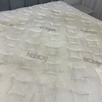 Yatakta Hızlı Sararma Ve Garanti İhmaline Karşı Değişim Talebi