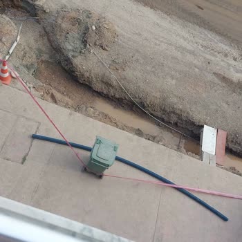 Altyapı Çalışması Nedeniyle Kesintili Elektrik Ve Kalıcı Çözüm Talebi
