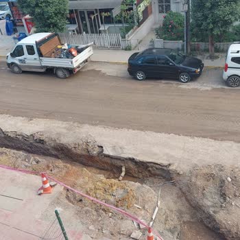Altyapı Çalışması Nedeniyle Kesintili Elektrik Ve Kalıcı Çözüm Talebi