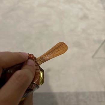 Magnum Dondurmada Beyaz Parçacık Ve Tadı Farklı: Gıda Güvenliği Şikayeti
