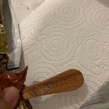 Magnum Dondurmada Beyaz Parçacık Ve Tadı Farklı: Gıda Güvenliği Şikayeti