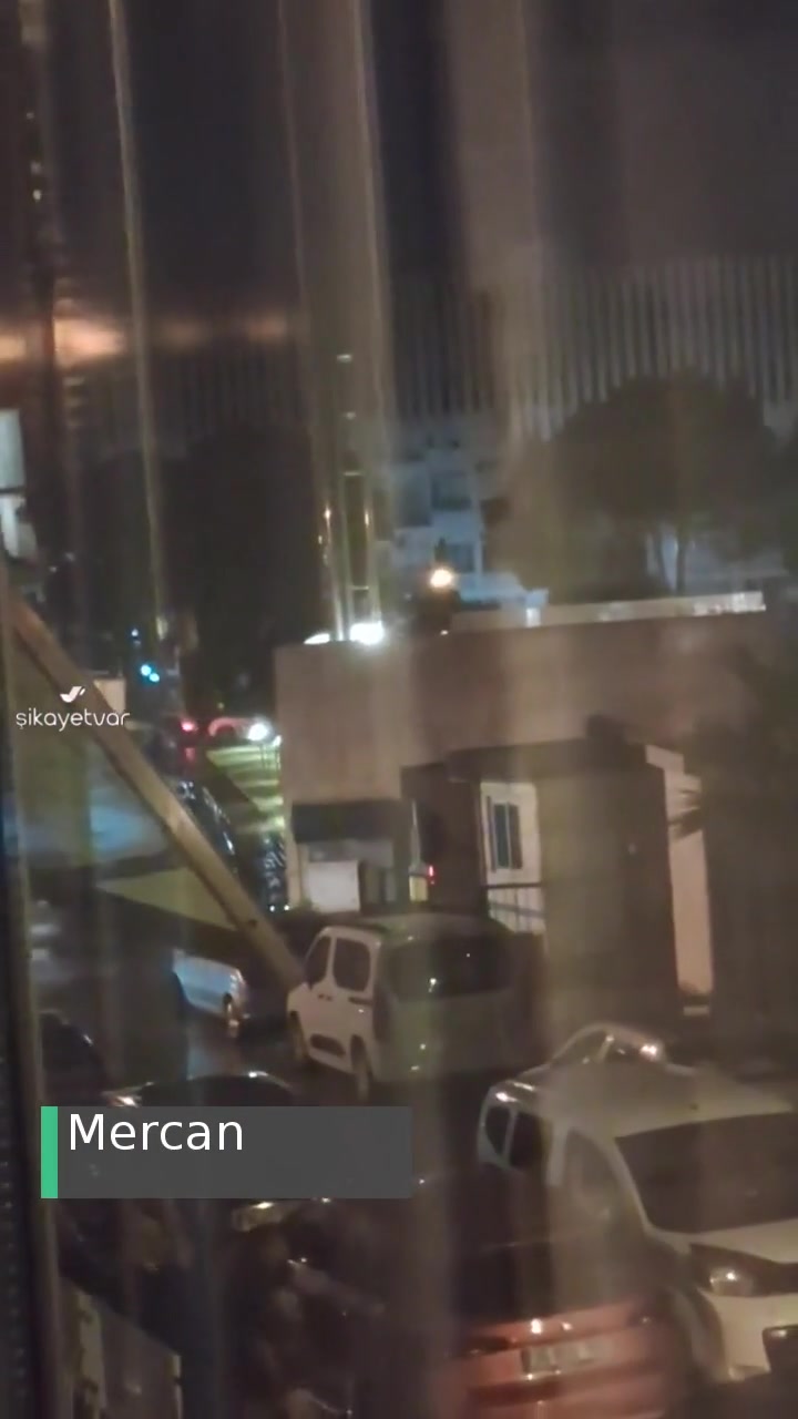 Göztepe Stadyumunda Gece Geç Saatlere Kadar Konser Verilmesi! videonun kapak resmi
