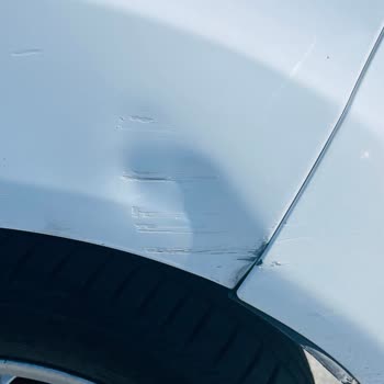Valeli Otoparkta Aracım Yanlış Konuma Taşındı Ve Yeni Göçük Çizikler Oluştu