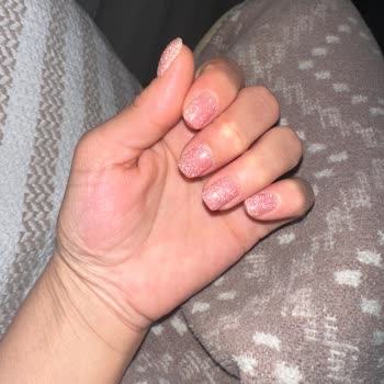 Su Beauty Nail | İstanbul Randevu Gecikmesi, Kalitesiz Jel Tırnak Ve Hijyen Eksikliği