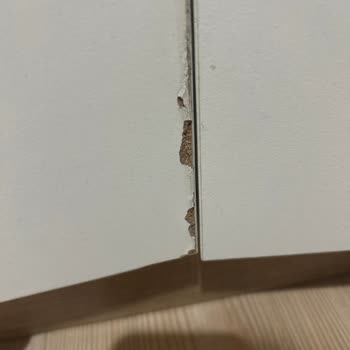 MDF Olduğu Söylenen Mobilyalar Sunta Çıktı, Teslimat Gecikmesi Ve Kalite Sorunlarıyla İade Talebi