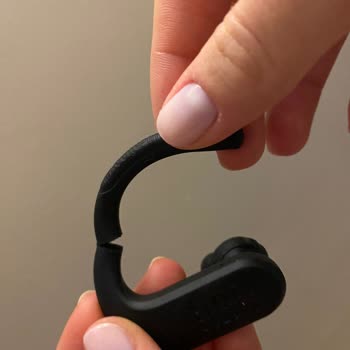 JBL Kulaklıkta Erken Silikon Deformasyonu, Servis Kullanıcı Hatası İddia Ediyor