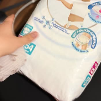 Molfix Premium Smart Fit Bebek Bezinde Sürekli Sızdırma Ve Şiddetli Cilt Tahrişi