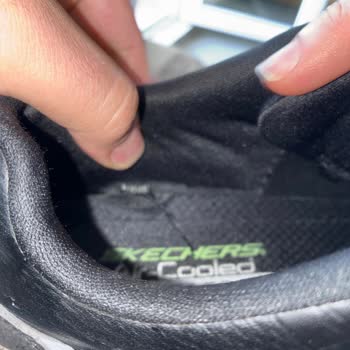 Skechers Ayakkabının Kısa Sürede İç Topuk Yırtılması Ve İade Reddi