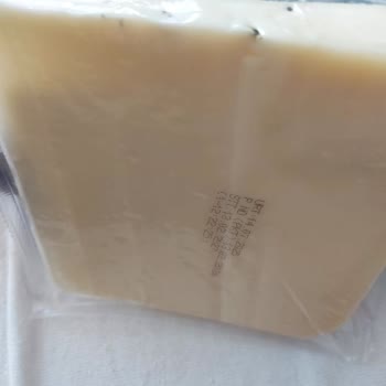 Küflü Kaşar Peyniri Gıda Güvenliği Endişesi Ve Değişim Talebi