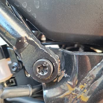Sıfır Alınan Motosiklette Pas Ve Çizik: Değişim Ya Da İade Talebi
