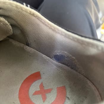Converse Ayakkabım 6 Ayda Bozuldu Ve Sistem Kaydı Yok