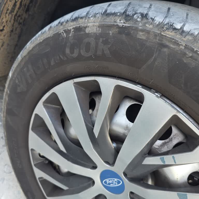 Ford Transit Courier'de 6.000 Km'de Lastiklerin Aşırı Aşınması Ve Sorumluluk Sorunu