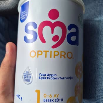 Geri Çağrılan Süt Ürünü Hâlâ Raflarda Satılıyor Ve Bebekte Şiddetli Gaz Sorunu Yaratıyor